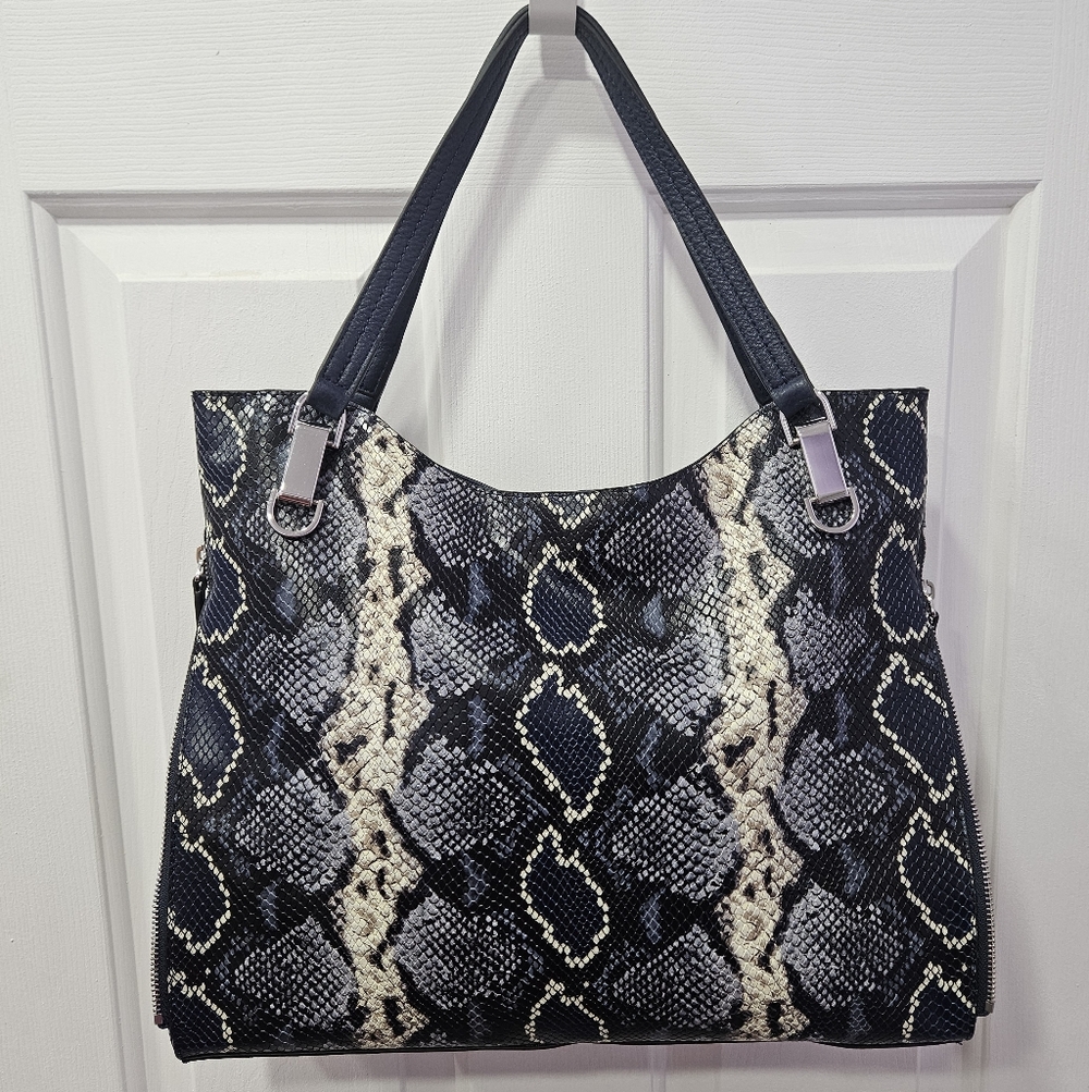 Vince Camuto Emily Snakeskin Tote - Like NEW - Picture 9 of 9